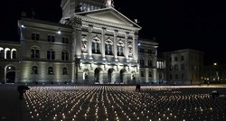 Švicarci zapalili 11 tisuća svijeća za žrtve covida