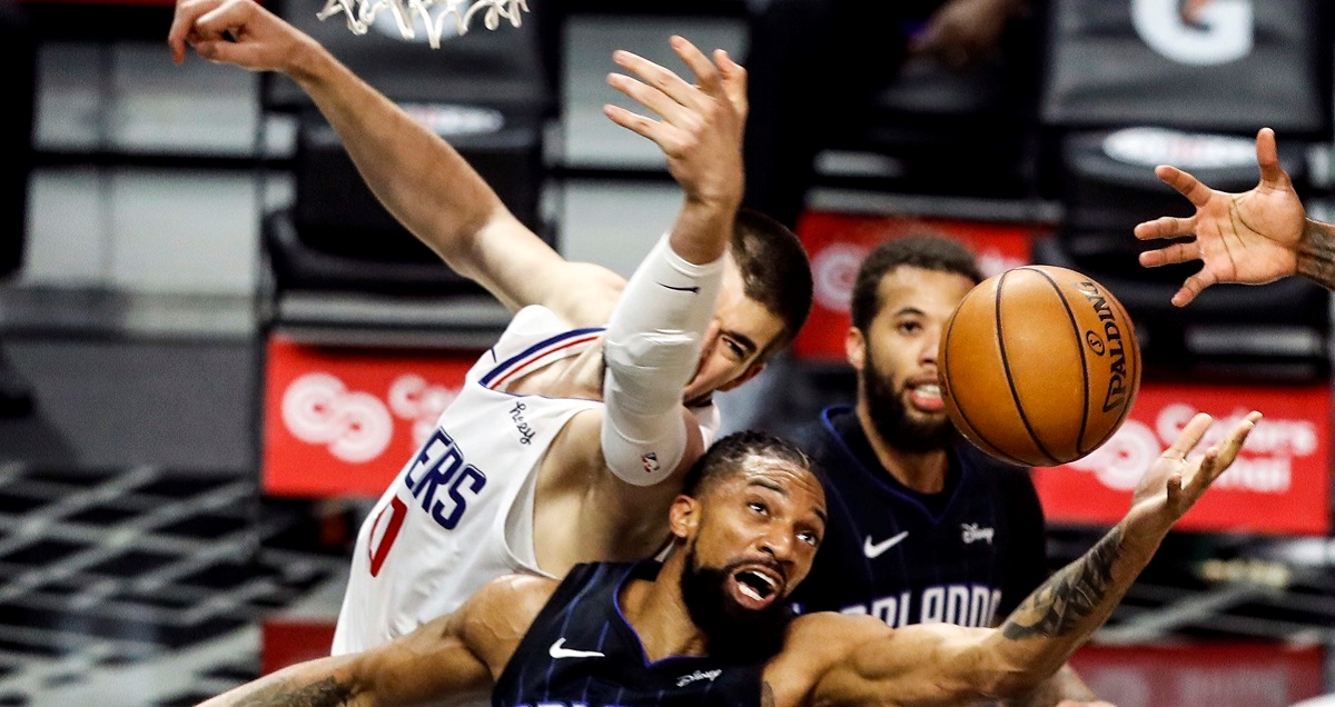 Ivica Zubac ostvario deseti double-double sezone i istaknuo se zakucavanjima
