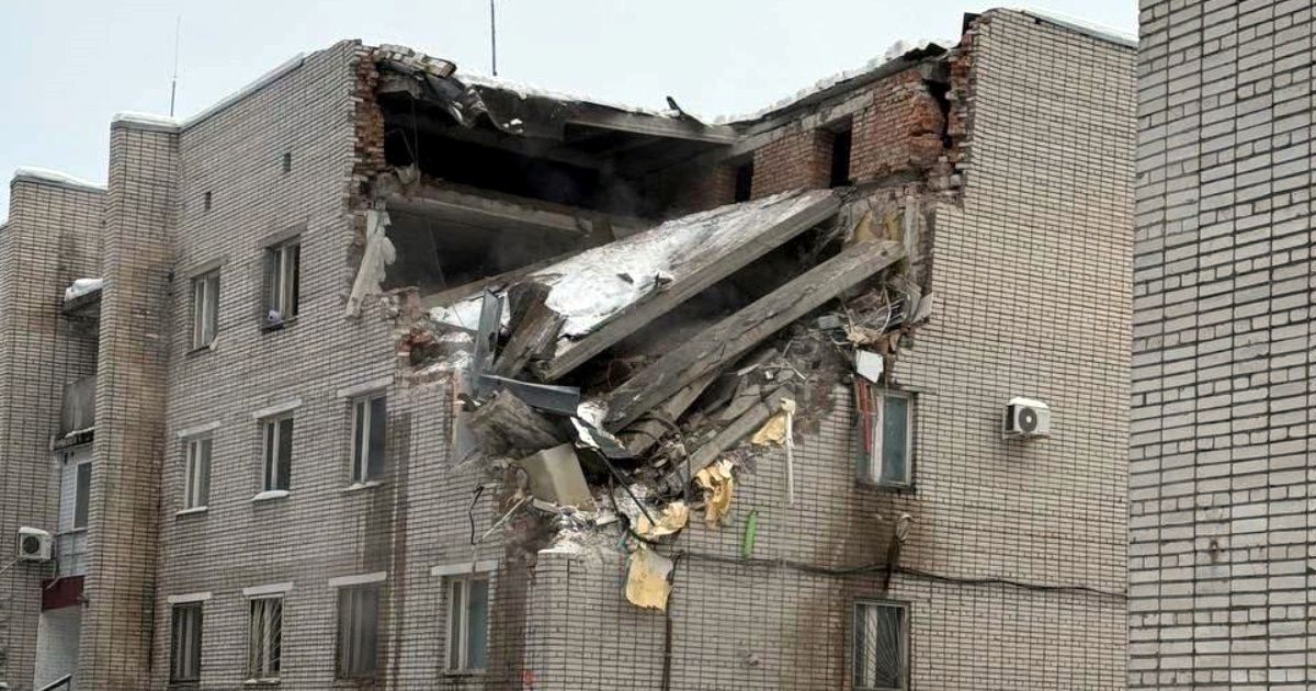 Silovita eksplozija u ruskom gradu. Razorena zgrada vojne policije, ima mrtvih