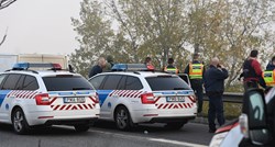 Mađarska policija pronašla 17 migranata naguranih u kamionu, morala doći hitna