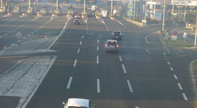 HAK upozorava: Sve više biciklista i motociklista na cestama, vozite oprezno