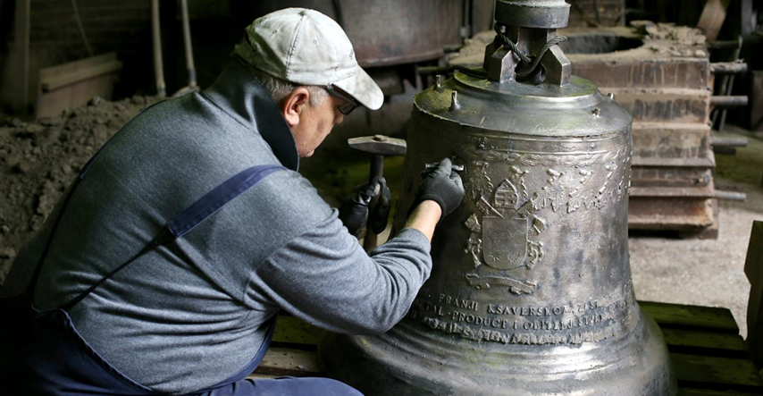 Kod Pleternice ukradeno crkveno zvono