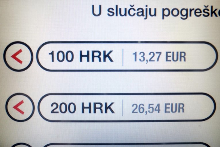 Do travnja će se na bankomatima moći dizati samo novčanice od 10 i 20 eura