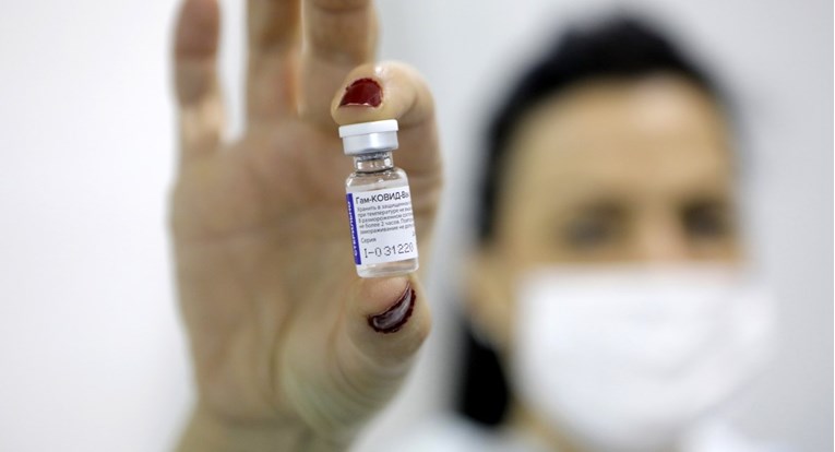 Ruski premijer: Odobrili smo i treće cjepivo protiv korone