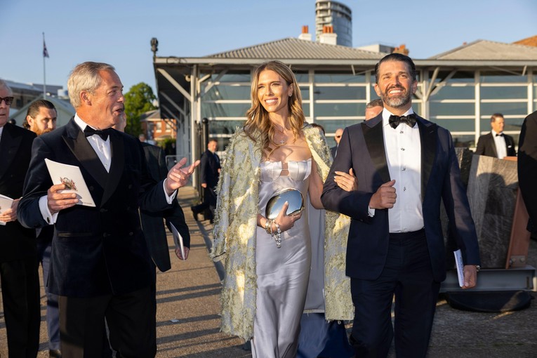 Bettina Anderson pokazala vjenčani prsten nakon udaje za Donalda Trumpa Jr.