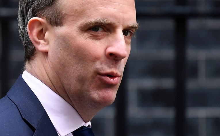 Britanski ministar brani naglu odluku o izolaciji putnicima koji dolaze iz Španjolske