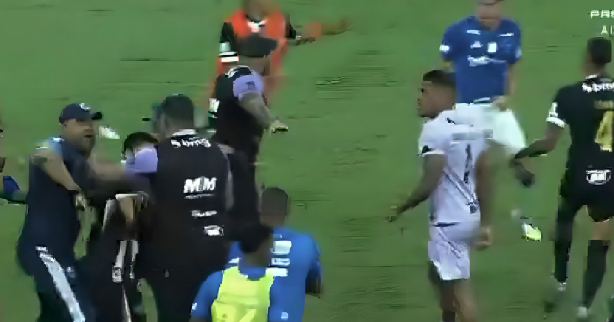 VIDEO Neviđeni kaos u finalu brazilskog prvenstva, sudac podijelio 23 crvena kartona