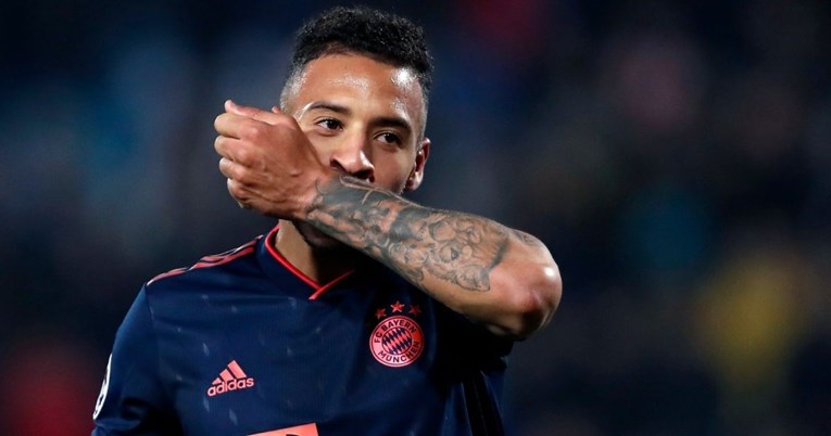 Bayern suspendirao veznjaka zbog tetovaže