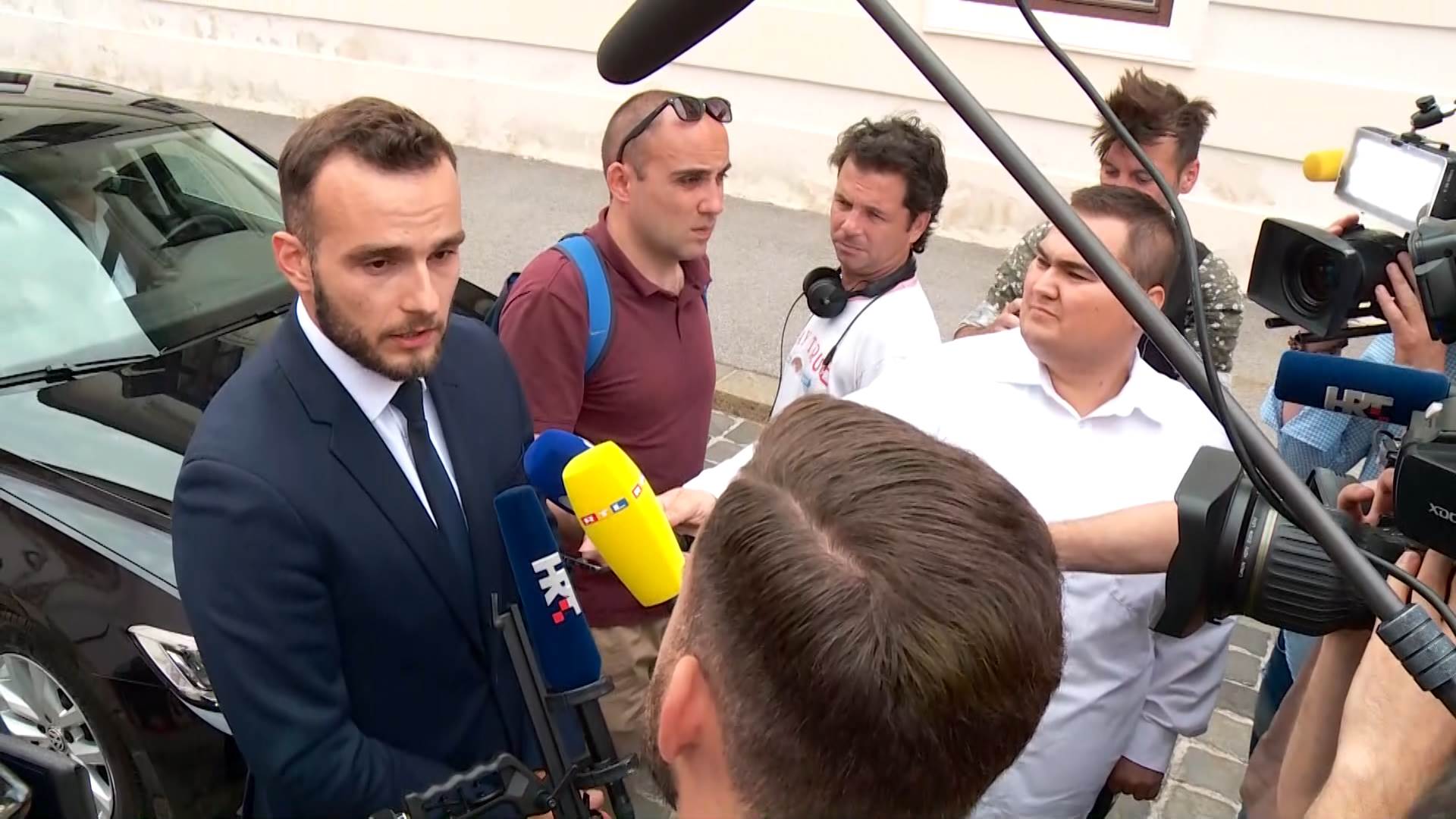 Novi ministri stigli u vladu, dali prve izjave: "Učlanio sam se u HDZ sa 16"