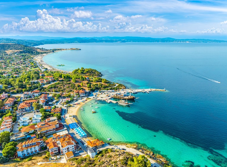 Ljetovanje u Grčkoj: Ovogodišnje cijene ležaljki u Toroniju iznenadile turiste
