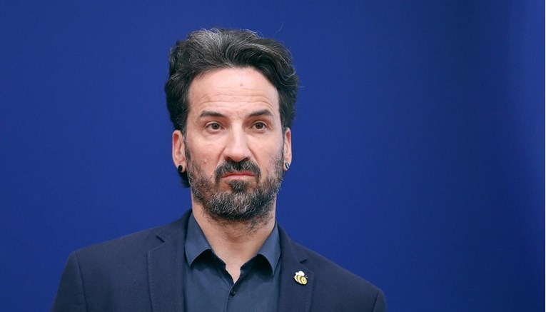 Miletić: Grlić Radman je lažov