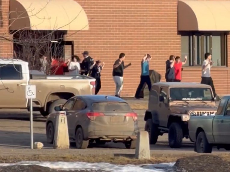 Otac učenika iz Kanade: Tako sam zahvalan što ne moram pokopati svoje dijete