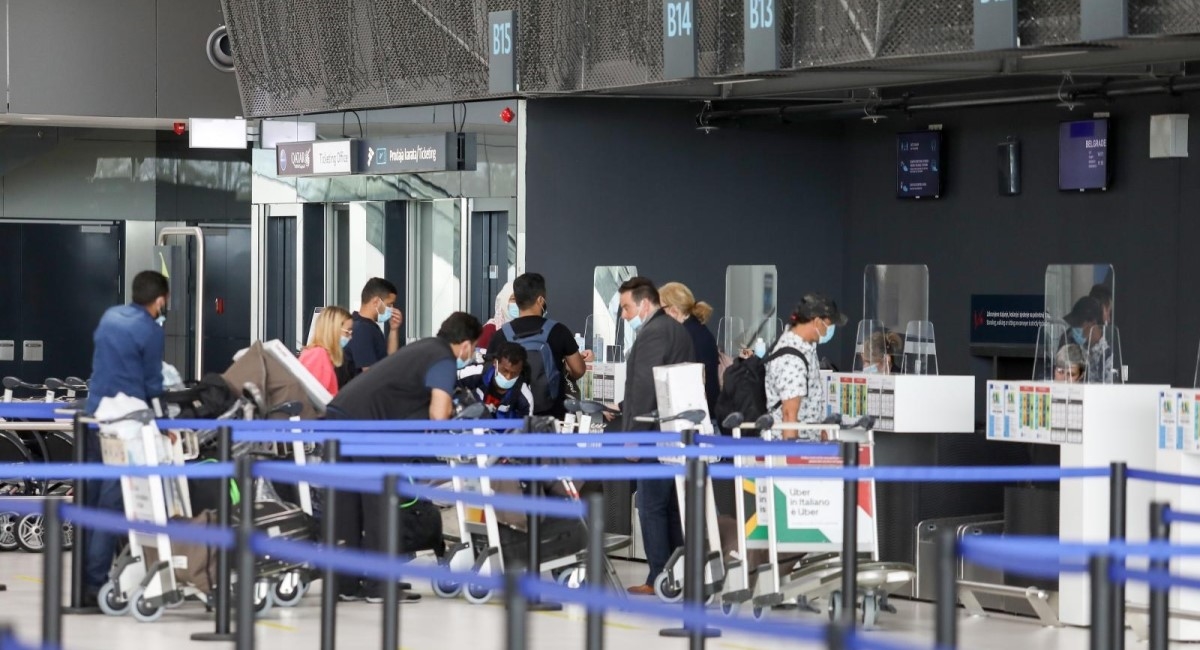 EU stavila SAD na crvenu listu, putnici će morati imati testove i ići u karantenu