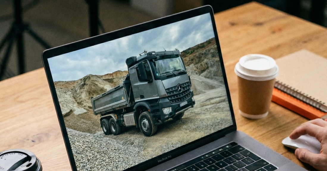 Kupovao kamion preko interneta, ostao bez novca i vozila