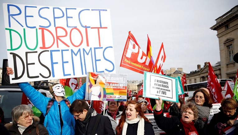 Francuska bi uskoro u ustavu mogla imati pravo na pobačaj
