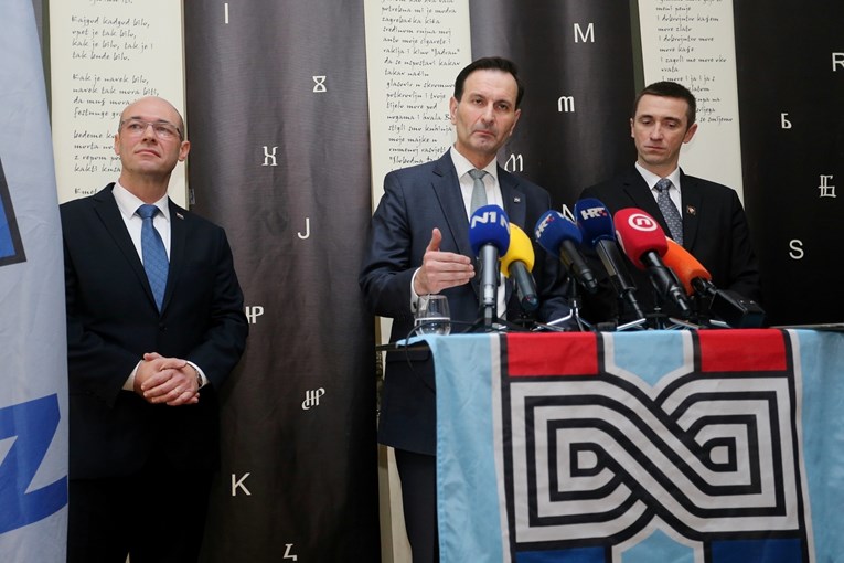 VIDEO Miro Kovač kandidat za šefa HDZ-a, uz njega Penava i Stier