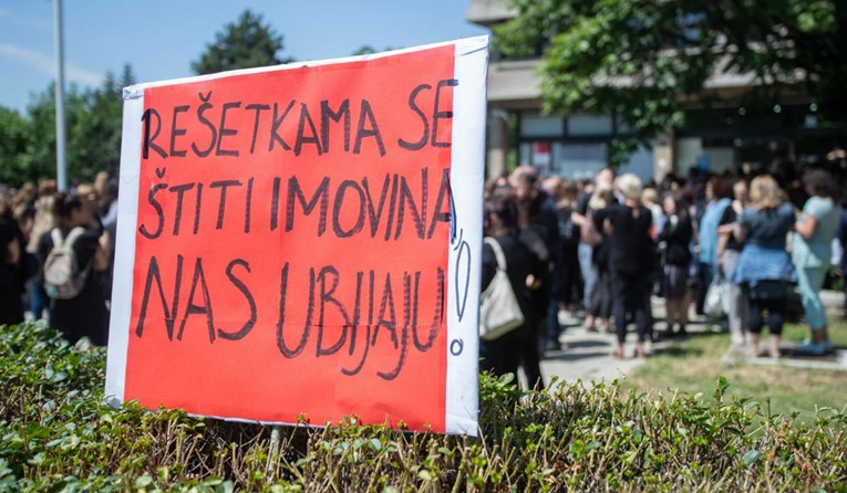 Učitelji i socijalni radnici će do kraja godine dobiti status službene osobe?