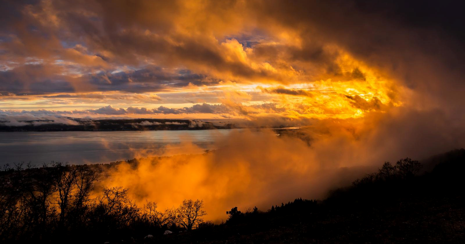 FOTO Sunce se na Jadranu probilo kroz maglu i stvorilo prekrasne prizore