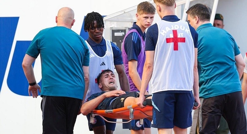 Dinamo pobjedu posvetio teško ozlijeđenom stoperu. On se javio: Hvala vam, obitelji