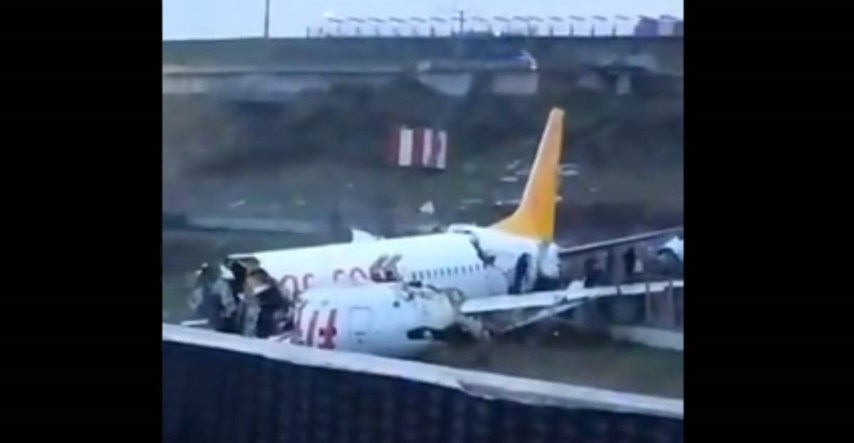 U avionu koji se u Turskoj raspao dok je slijetao poginula najmanje jedna osoba