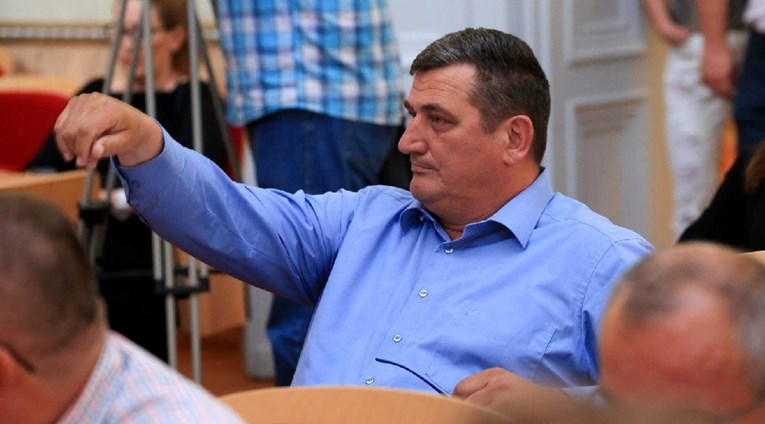 Uhićeni načelnik općine u Baranji podnio ostavku