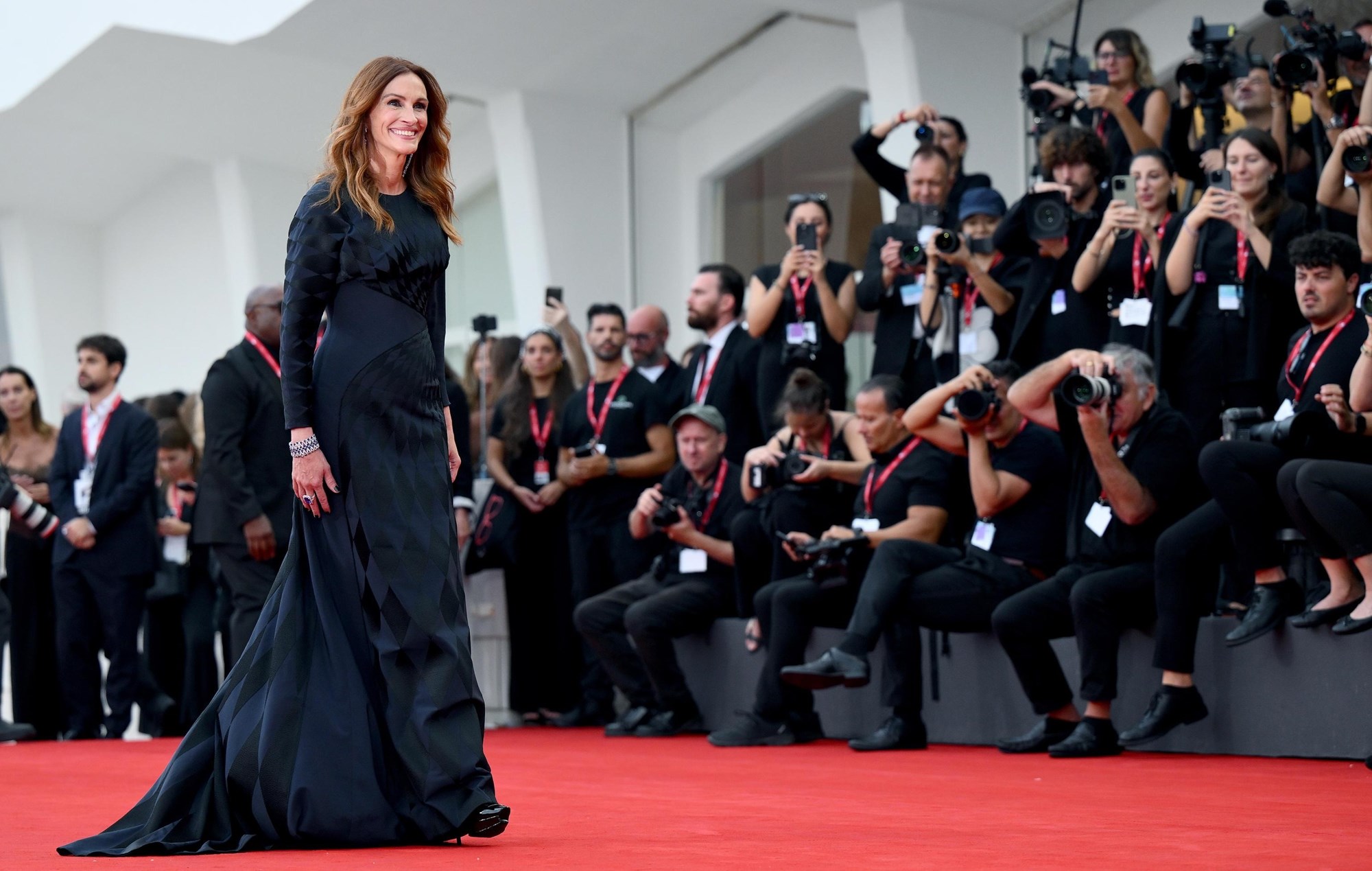 "Božanstvena": Julia Roberts ostavila bez daha u Versaceu