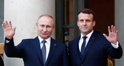 Macron i Putin složni: Potrebno je smiriti migrantsku krizu u Bjelorusiji