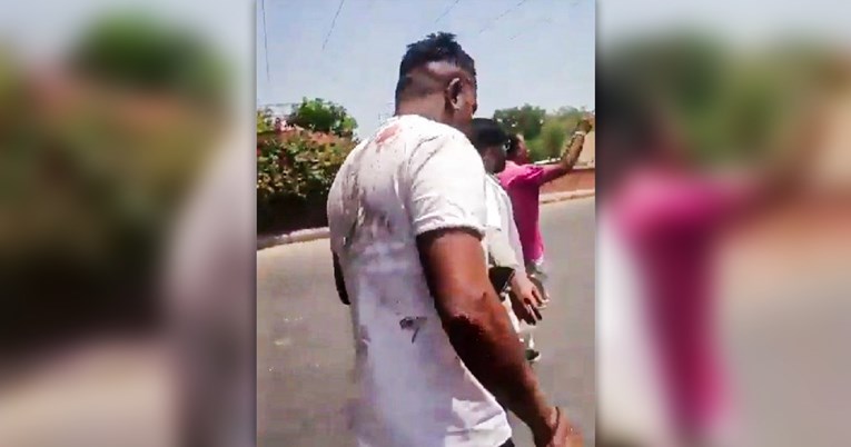 VIDEO Pronađen preživjeli putnik nakon pada Boeinga u Indiji