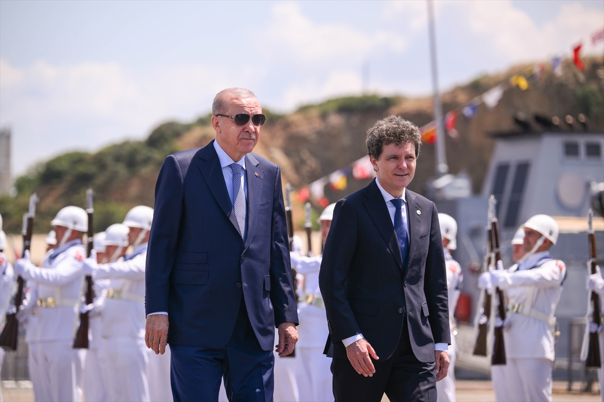 Erdoğan se u Istanbulu sastao s rumunjskim kolegom Danom