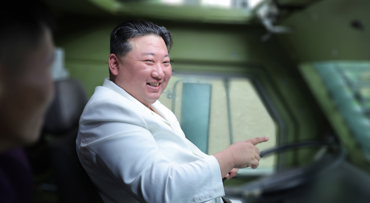 Kim Jong-un naredio veću proizvodnju projektila: "Moramo biti spremni za rat"