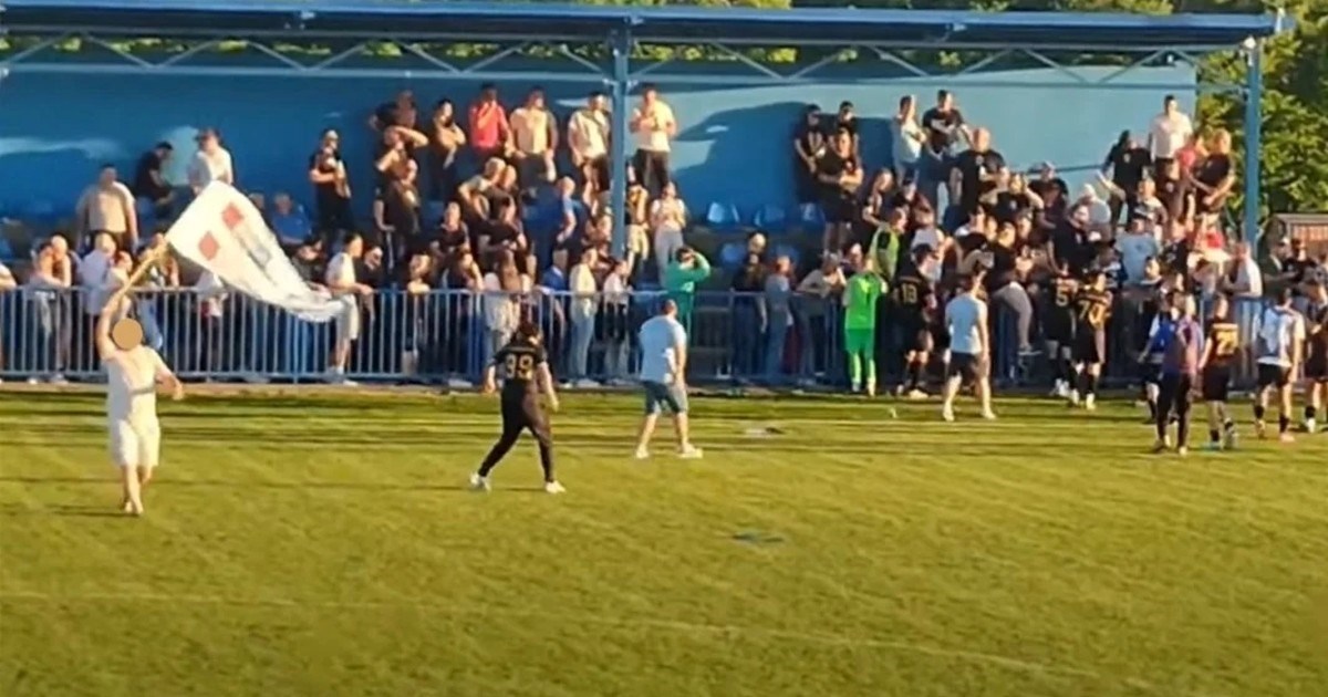 Incident na utakmici u Slavoniji. Navijač zastavom HDZ-a nokautirao domara kluba