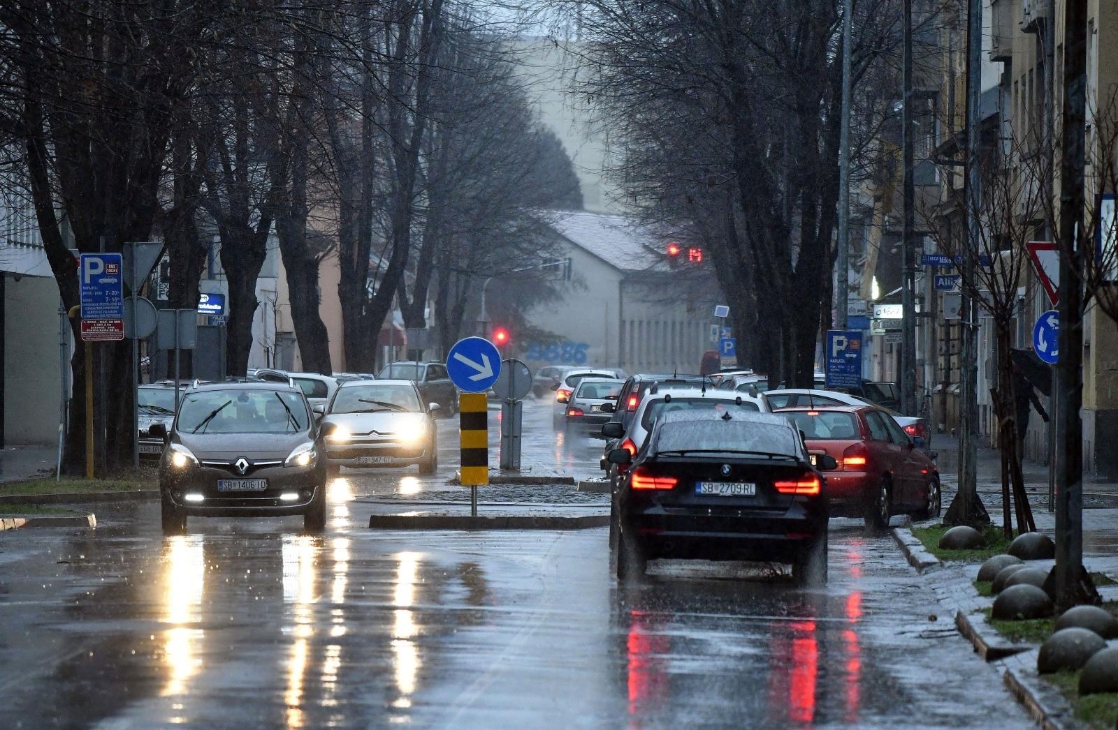 Vozio pijan i bez vozačke: Kažnjen sa 16.000 kn i 30 dana zatvora uvjetno