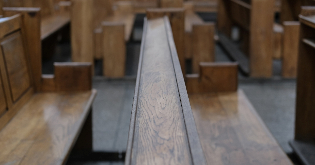 Službenik britanske crkve priznao da je pedofil. Još uvijek je na slobodi