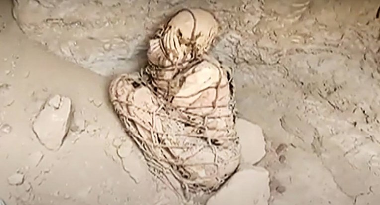 VIDEO U Peruu nađena mumija starija od Inka, cijela je zavezana užadima