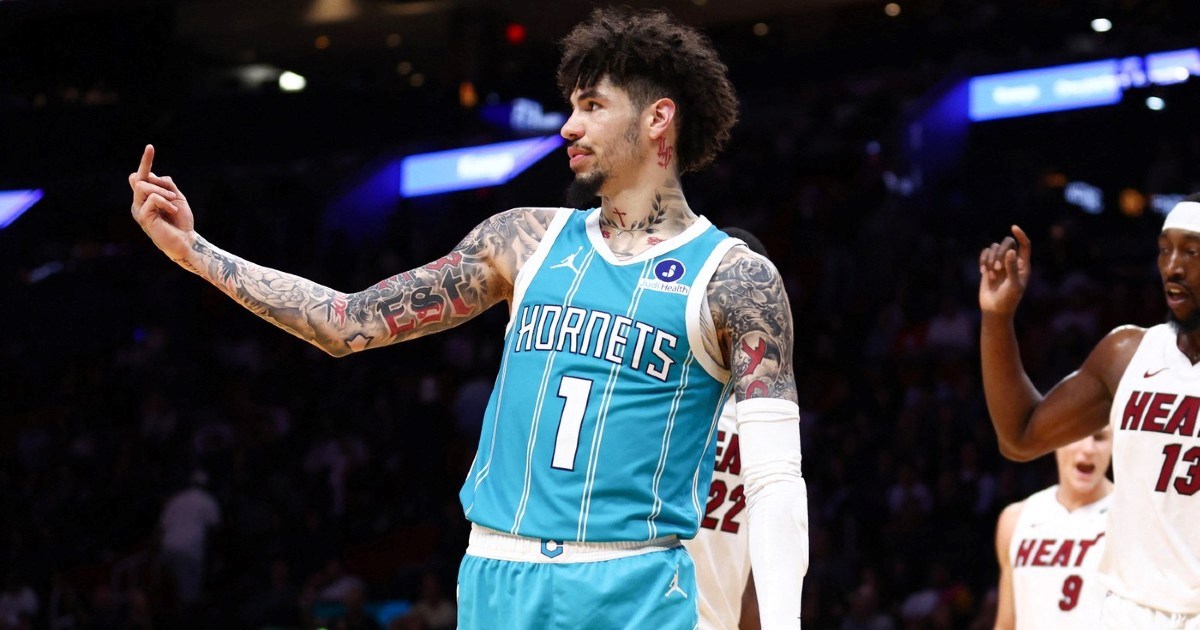 NBA as pokazao srednji prst sucima. Dobio je drugu najveću kaznu u karijeri