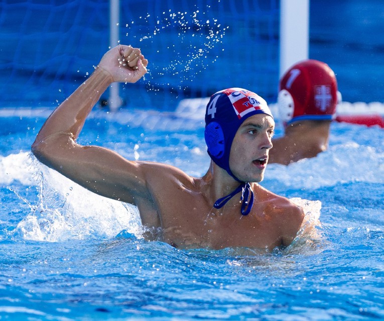 Hrvatski vaterpolisti u drami pobijedili Srbiju i ušli u polufinale EP-a U-20