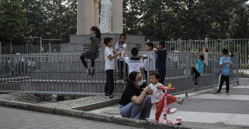 Kina priprema nacrt zakona kojim će kazniti roditelje zbog lošeg ponašanja djece