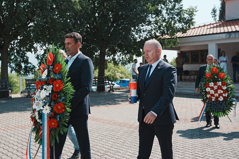 DP-ov ministar u Zmijavcima: "Demografska obnova pitanje je opstanka naših mjesta"