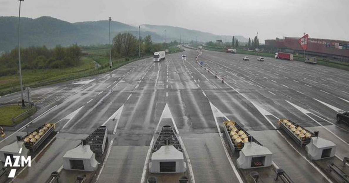 Kolnici mokri i skliski, ponegdje mogući odroni. HAK upozorava na srnu na A2