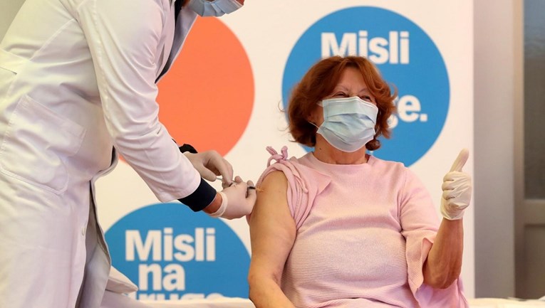 Počelo cijepljenje u Hrvatskoj i Europi. Znanstvenici: Mjere ćemo imati još mjesecima