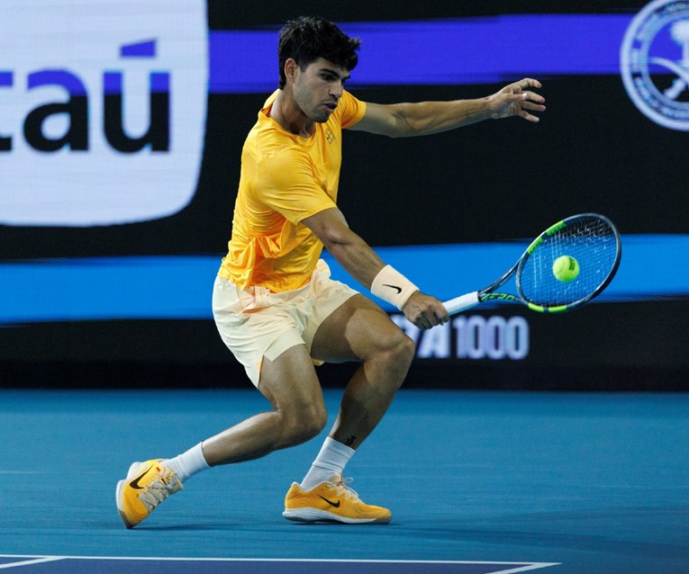 VIDEO Šok za Alcaraza. Ispao u trećem kolu Mastersa u Miamiju