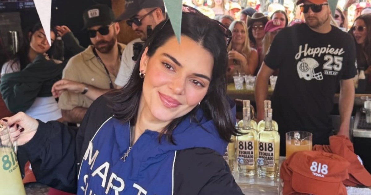 Kendall Jenner u outfitu koji najavljuje ključni trend za jesen 2025.