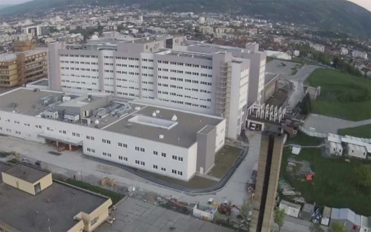 Broj mrtvih u BiH porastao na 30, umro muškarac u Banjoj Luci