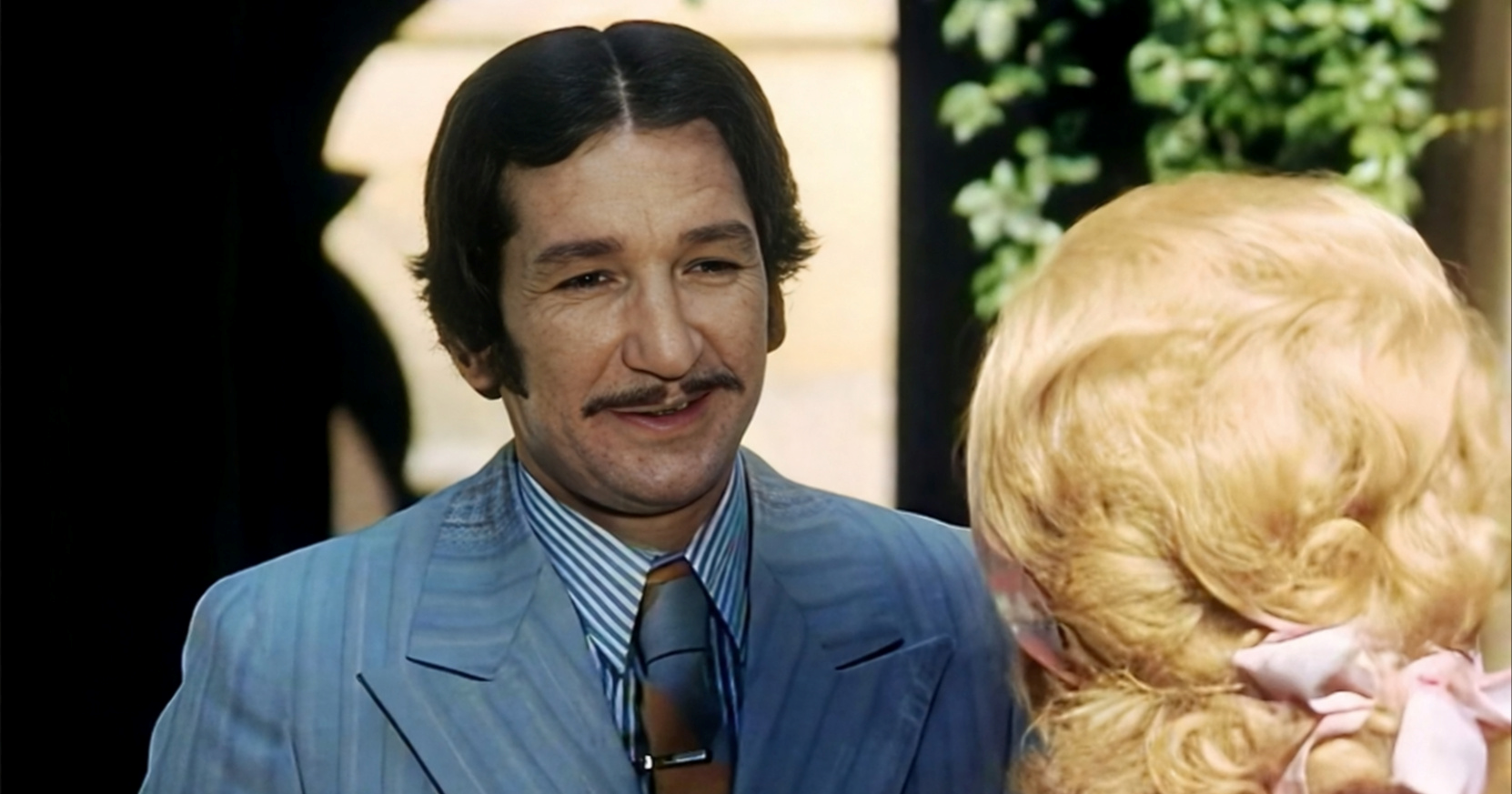 Imao je međunarodnu karijeru, ali publika ga je najviše voljela kao gospodina Fulira