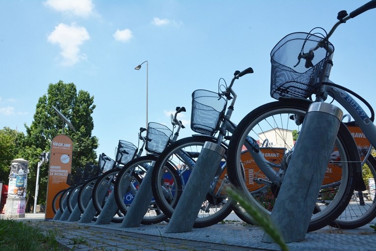 Uhvaćena kradljivica bicikala iz Novog Zagreba, u pola godine ukrala ih je 9