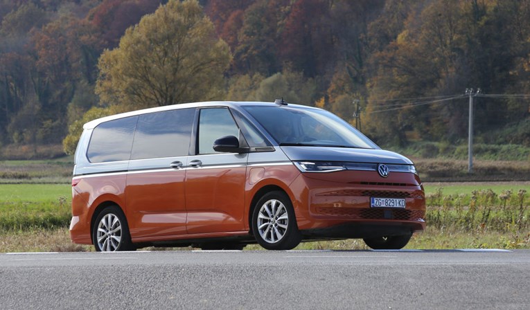 Vozili smo Volkswagen kombi u plug-in hibrid izvedbi. Multivan ide u korak s vremenom