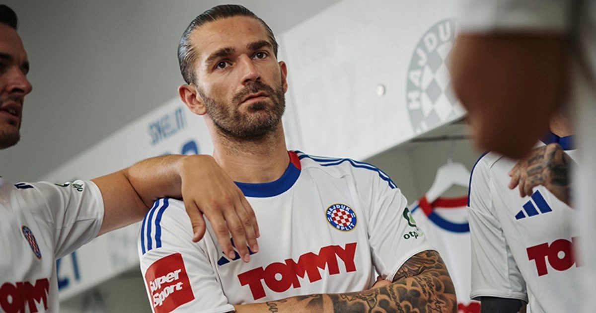 FOTO I VIDEO Hajduk predstavio novi domaći dres