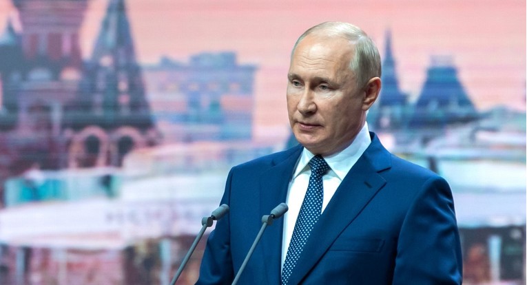 Putin uredbom proglasio Očev dan, želi istaknuti ulogu muškarca u obitelji