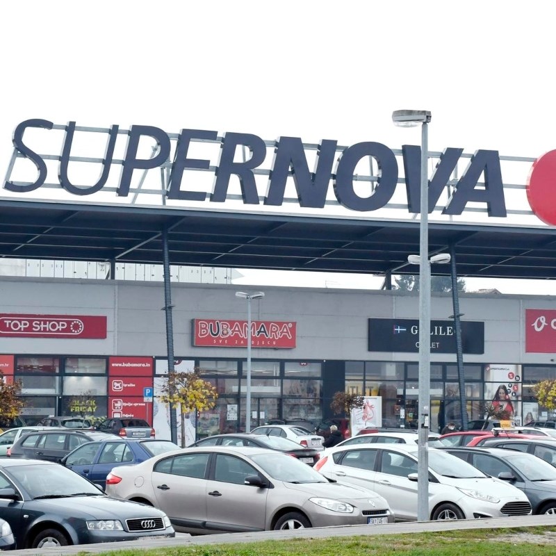 Samo rijetke trgovine i šoping-centri danas rade, evo popisa