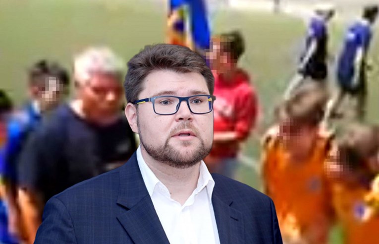 Protiv SDP-ovca pokrenut postupak. Objavio video na kojemu djeca viču "Za dom"